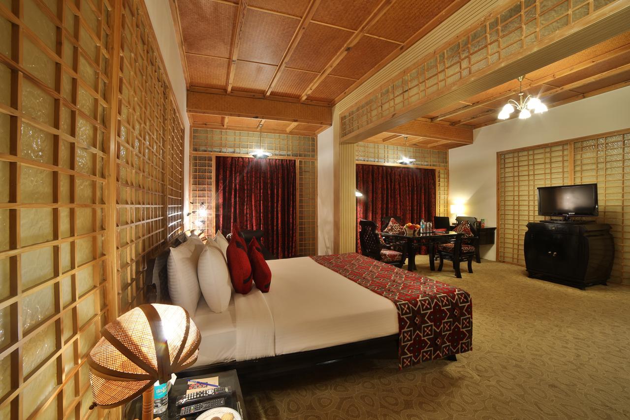 Ramoji Film City- Sitara Luxury Hotel Pedda Ambarpet Экстерьер фото